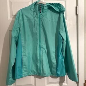 Curvy Plus XXL Mint Green Lightweight Jacket Front Zip Hooded